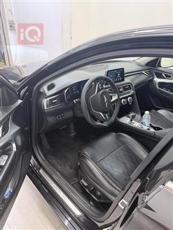 جنسس G70